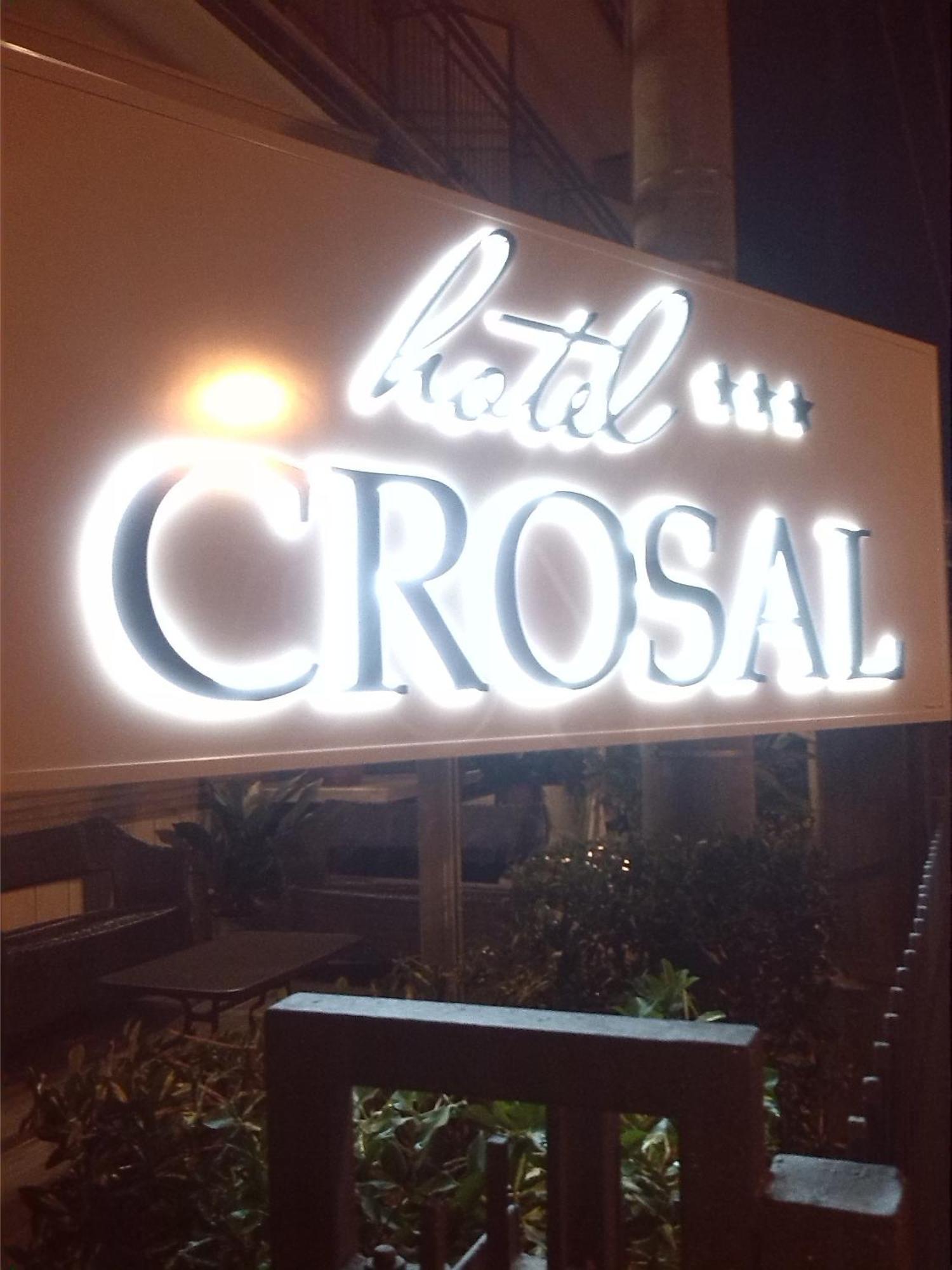 Hotel Crosal Rimini Exteriör bild